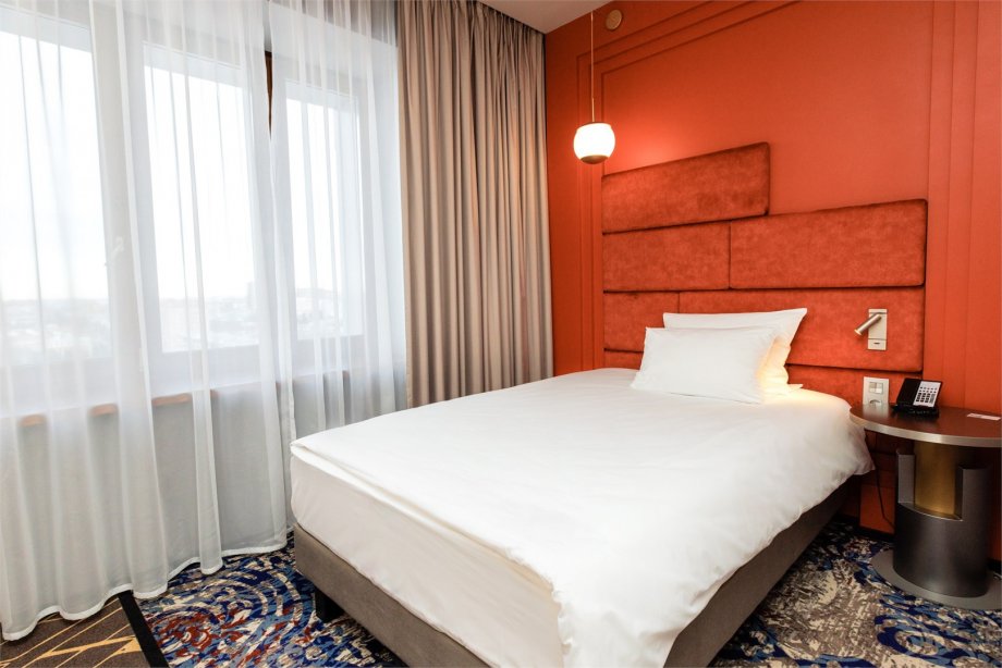 Classic Single Bed Room