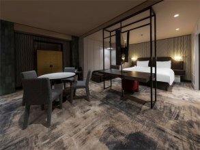 Полулюкс для некурящих с одной большой кроватью: Фотография 2